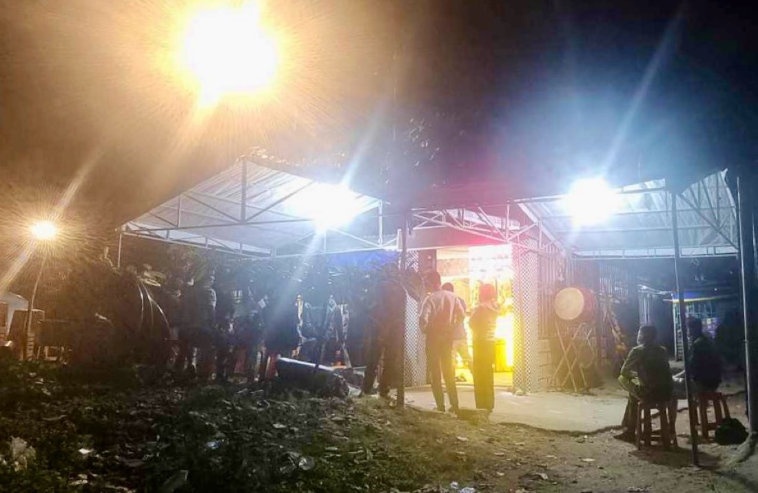 Nan nhan duoc dua ve nha sau khi tu vong. Anh: Duy Tuan