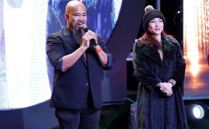 Singers Hoang Le Vy and Truong Le Son. Photo: Producer.