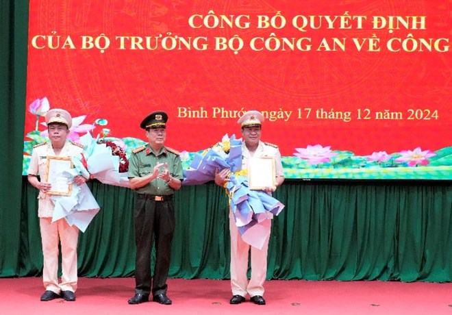 Bổ nhiệm lại hai Phó Giám đốc Công an tỉnh