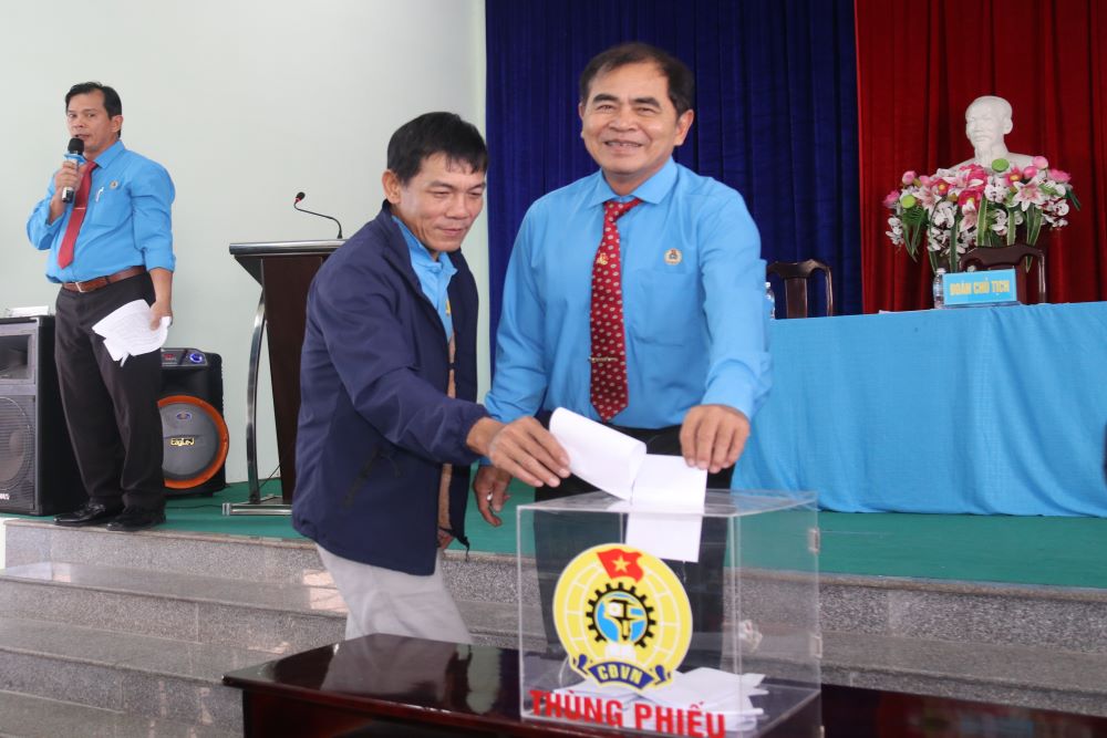 The 1st Congress of Nha Trang Tourism Cyclo Union, term 2023 - 2028. Photo: Phuong Linh