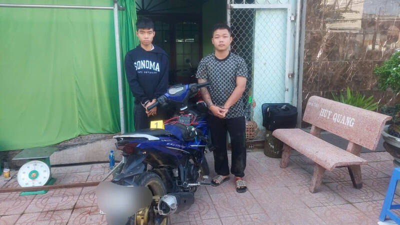 Caught 2 subjects stealing 5 dogs. Photo: Provided by the police