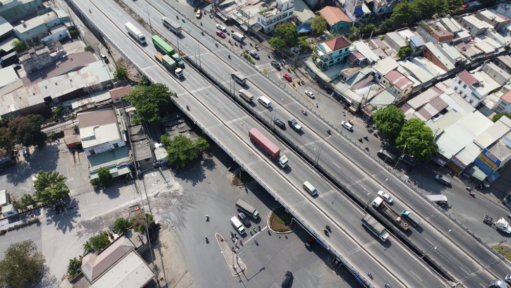 Viec xay dung nut giao tai day se ket tang tinh ket noi phia Binh Duong voi TP.HCM va duong cao toc TPHCM - Thu Dau Mot - Chon Thanh di Binh Phuoc trong tuong lai. Anh: Dinh Trong