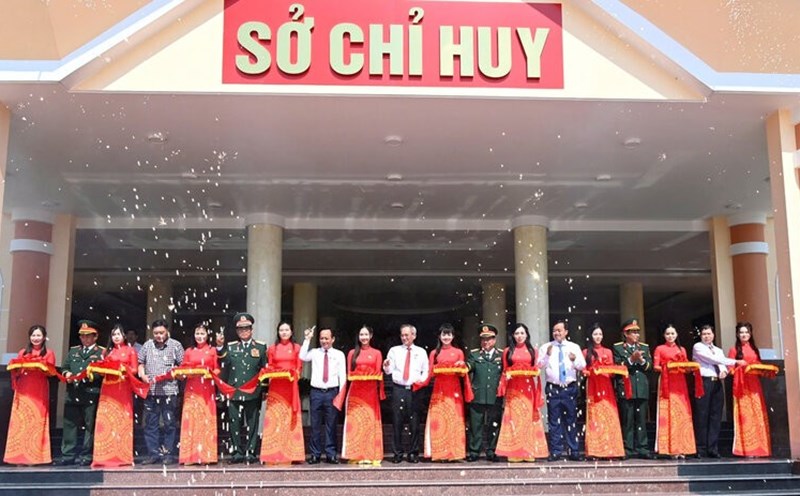Officially put into operation the headquarters of the Military Command of Bac Lieu province. Photo: Nhat Ho