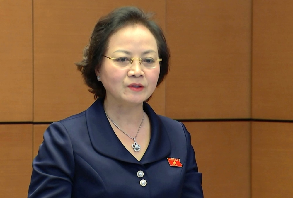 Minister of Home Affairs Pham Thi Thanh Tra said that she will continue to implement salary reform contents according to Conclusion No. 83-KL/TW of the Politburo. Photo: National Assembly