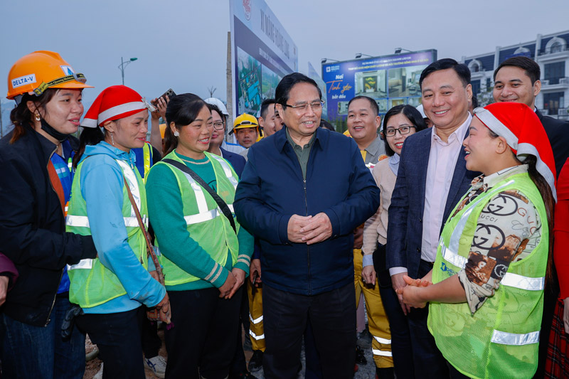 Thu tuong neu ro nha o xa hoi phai bao dam chat luong, xanh, sach, dep, day du ha tang giao thong, ha tang dien nuoc, vien thong, y te, giao duc, ha tang xa hoi thiet yeu - Anh: VGP/Nhat Bac  