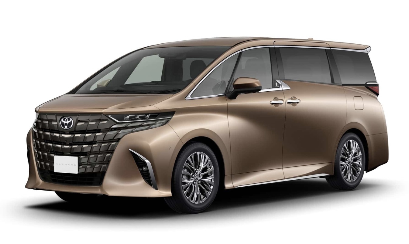 Mau xe Alphard 2025 duoc bo sung he truyen dong PHEV (plug-in hybrid), ban cau hinh 4 cho. Anh: Toyota