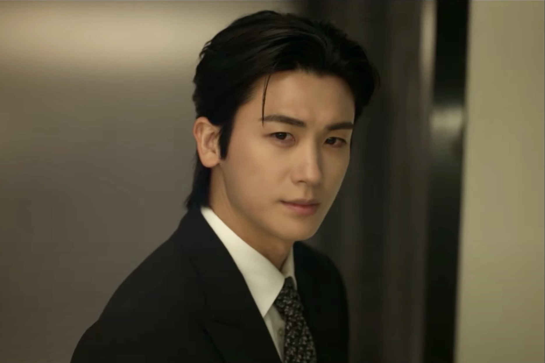 Park Hyung Sik's appearance in the Korean movie "Treasure Island". Photo: Producer