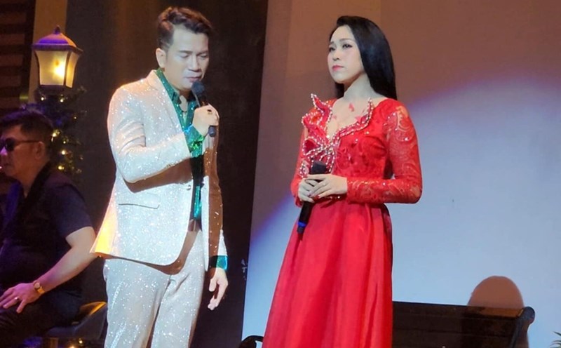 Hong Phuong - Vu Linh's niece sings a duet with Huynh Nhat Huy. Photo: DiPy.
