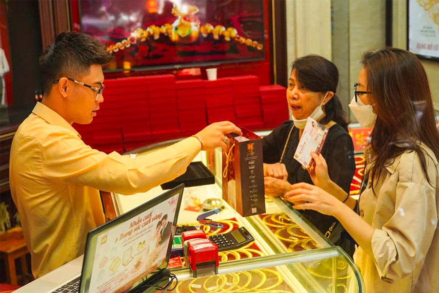 SJC gold price, gold ring price in 2024