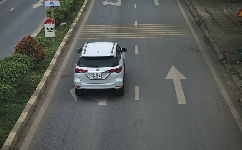 Many cars were fined in Cao Bang. Photo: Cao Bang Police.