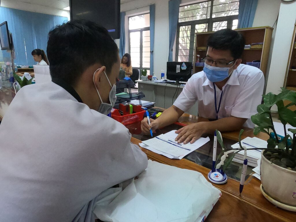 Cán bộ, công chức, viên chức thuộc diện tinh giản biên chế theo Điều 2 Nghị định 29/2023/NĐ-CP. Ảnh minh họa: VGP.