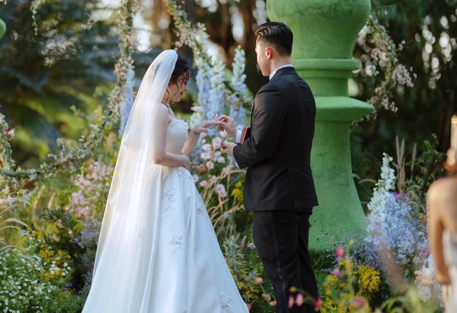 Thai Trinh and her husband. Photo: Artist provided.