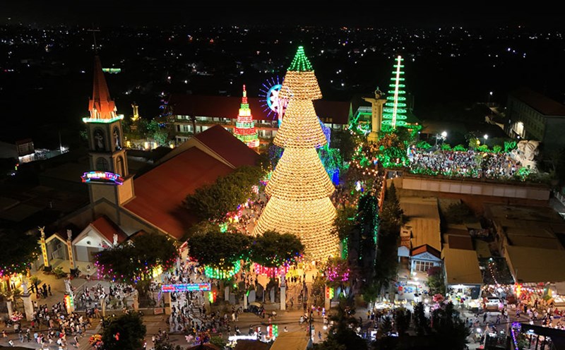 Tâm sự người lao động xa quê mùa Giáng sinh