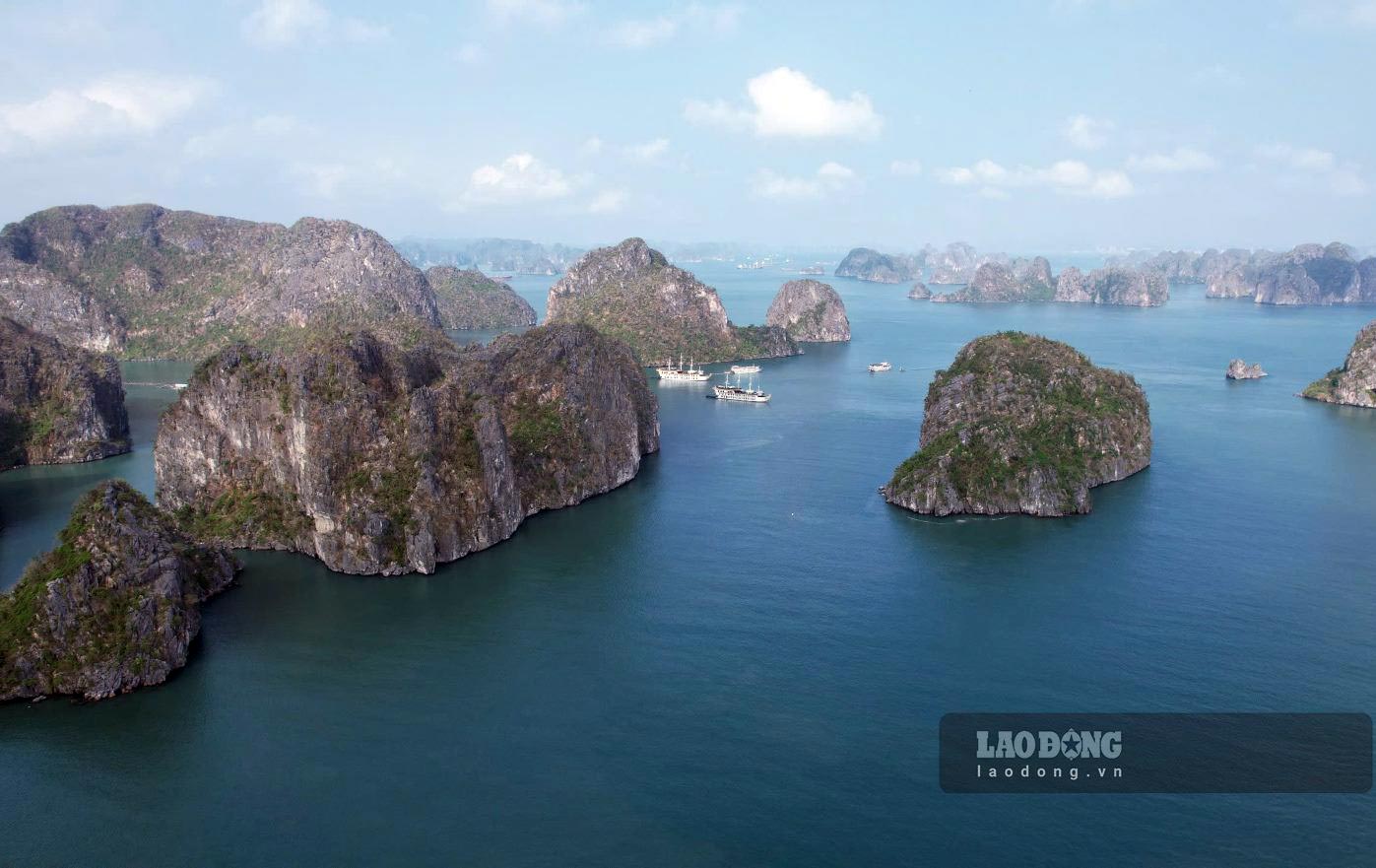 Ha Long Bay from above. Photo: Nguyen Hung