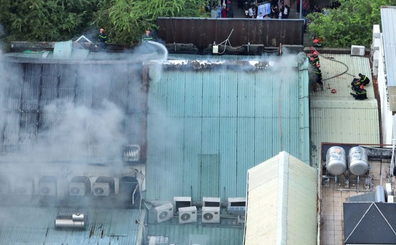 Scene of bar fire in downtown HCMC