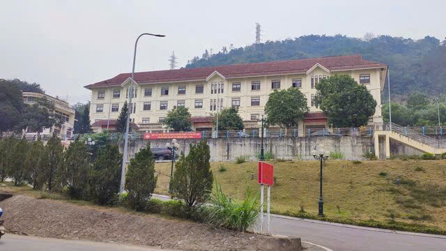 The former acting Director of the State Bank of Vietnam, Hoa Binh Branch, has just been proposed for disciplinary action. Photo: Minh Chuyen