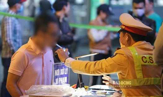 Thông qua phiên tòa tuyên truyền đến mỗi người dân Hải Dương tuyệt đối không giao xe cho người không đủ điều kiện điều khiển. Ảnh minh hoạ: Tô Thế