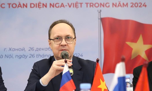 Đại sứ Nga tại Việt Nam Gennady Stepanovich Bezdetko. Ảnh: Ngọc Vân
