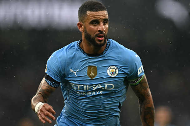 Nhung cau thu ngoai 30 tuoi nhu Kyle Walker da sa sut phong do tram trong o mua giai nam nay. Anh: AFP