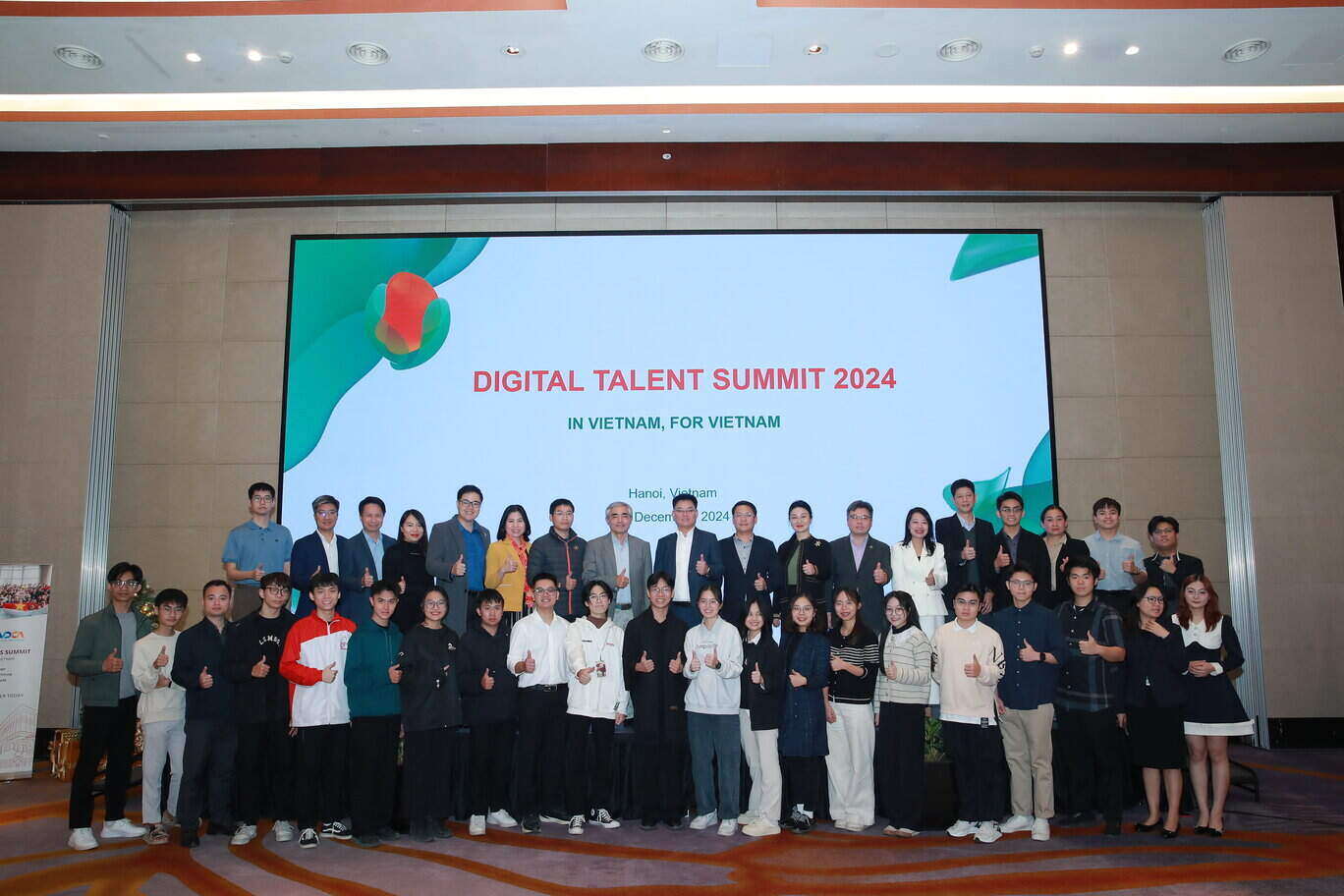 Nhung sinh vien cong nghe xuat sac duoc vinh danh tai Digital Talents Summit hua hen se tro thanh nhung nhan tai so xuat sac trong tuong lai. Anh: Nhat Linh