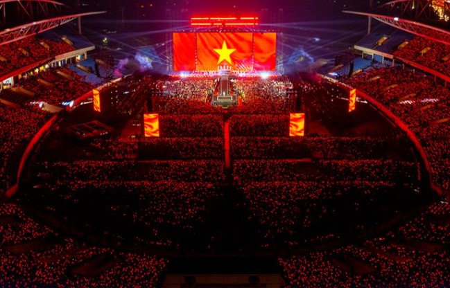 Concert "Anh trai say hi" at My Dinh National Stadium. Photo: Producer
