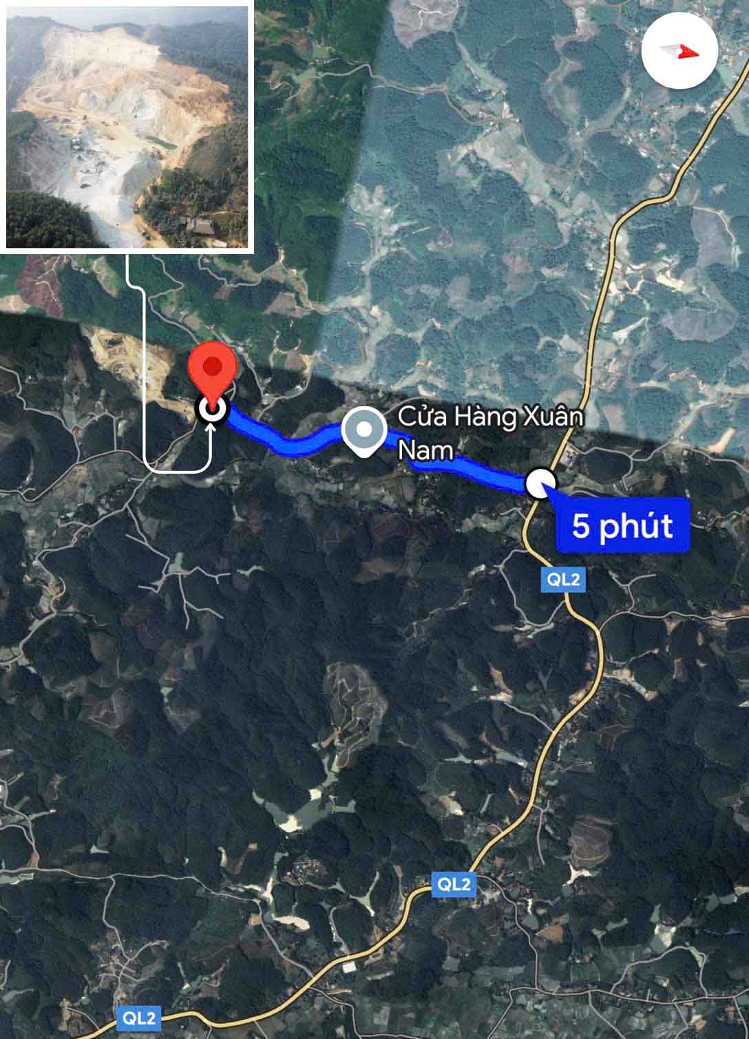 Tu mo da Cong ty Hoang Son ra toi QL.2 phai di qua tuyen duong dan sinh dai gan 3 km cua nguoi dan thon Thanh Cong 1. 