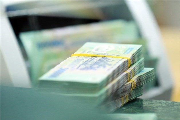 MBBank has the highest interest rate, deposit 500 million VND and receive 59 million VND. Photo: Duc Manh.