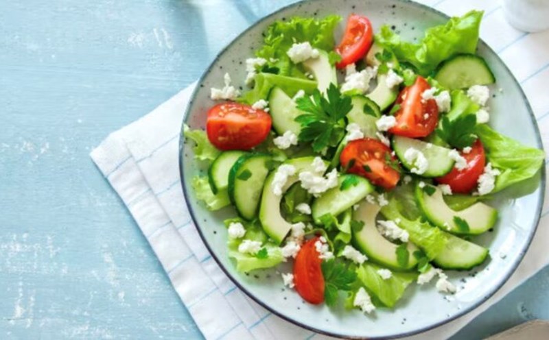 Low-carb foods that can cause weight gain. Photo: According to Healthshots.