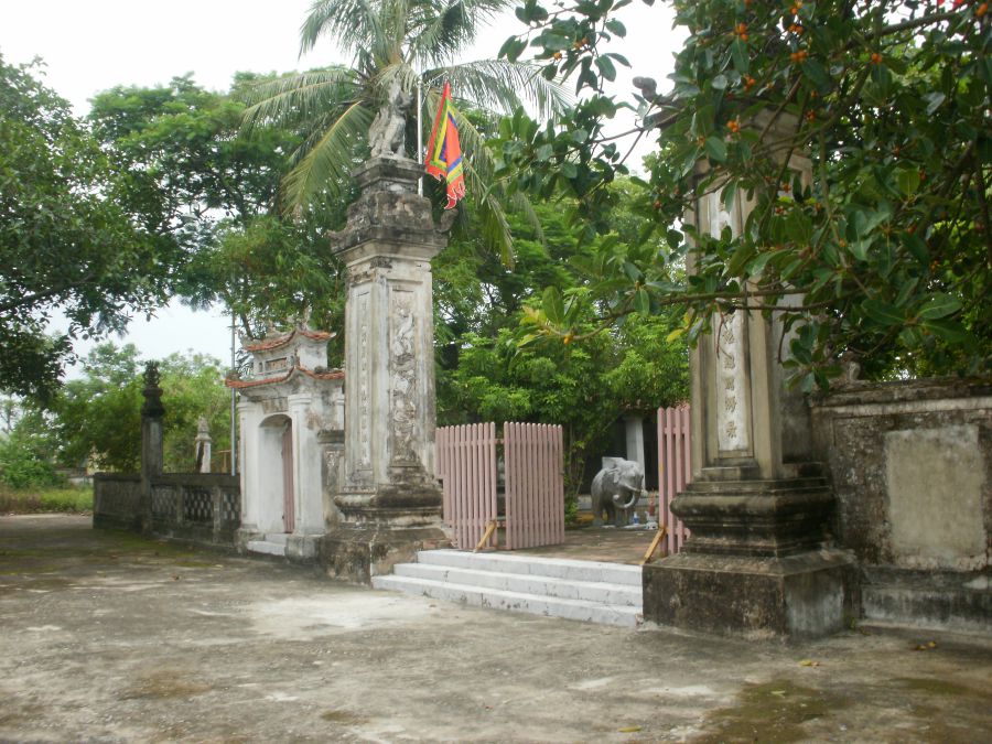 Dinh Hoi Thong, Di tich cap Quoc gia tho danh than To Hien Thanh lam Thanh hoang xa Hoi Thong (Nghi Xuan - Ha Tinh).