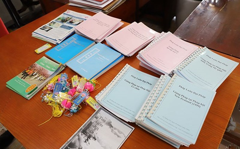 Illegal Falun Gong propaganda documents seized by authorities. Photo: Yen Bai Provincial Police