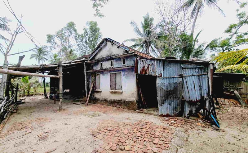 Thousands of households in the Duy Nghia Fishing Village project area, Duy Xuyen district, Quang Nam province hope that the government will soon remove the suspended planning to ensure their livelihood. Photo: Nguyen Hoang