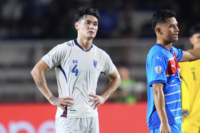 Thailand disappointed when losing to the Philippines in the semi-finals of the ASEAN Cup 2024. Photo: Changsuek