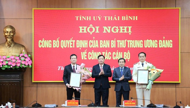 The Chief Justice of the Provincial People's Procuracy and the Chief Justice of the Provincial People's Court have taken on additional duties by joining the Executive Committee of the Thai Binh Provincial Party Committee. Photo: Nam Hong