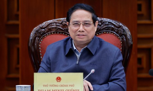 Thủ tướng Chính phủ Phạm Minh Chính yêu cầu có chính sách khuyến khích cán bộ đi cơ sở trong quá trình sắp xếp tổ chức bộ máy. Ảnh: Nhật Bắc