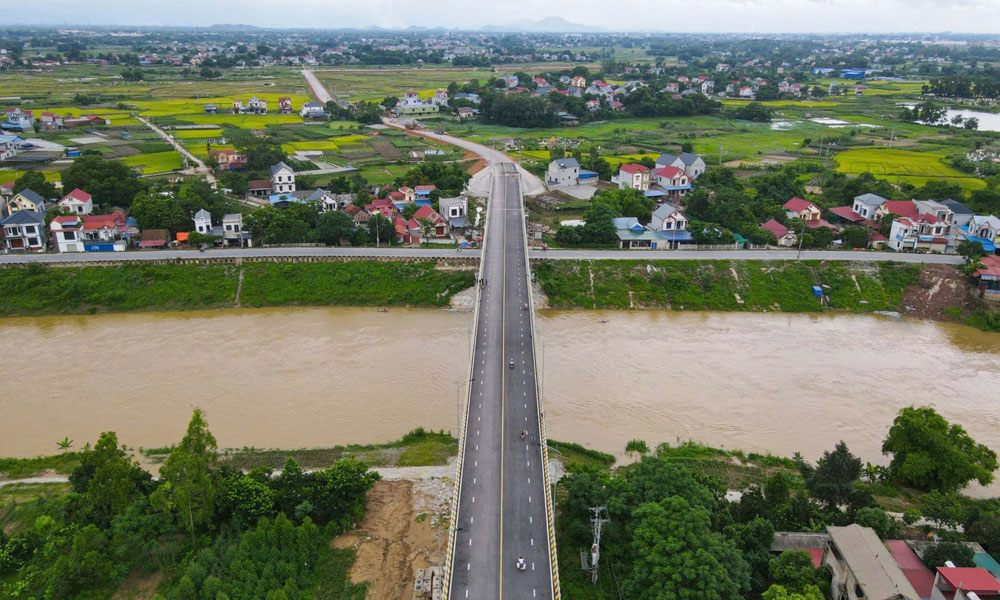 Cau River flows through Hoa Son commune, Hiep Hoa district (Bac Giang province). Photo: Bacgiang.gov.vn