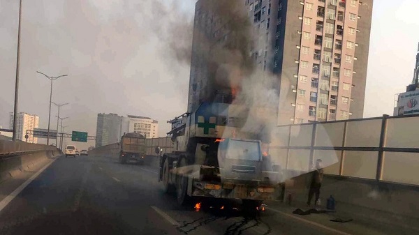 Hiện trường vụ cháy. Ảnh: Thạch Mộc