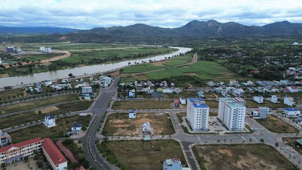 Du an hoat dong se cung cap nuoc sinh hoat, san xuat cho huyen Kon Ray va xa Dak Bla, thanh pho Kon Tum. Anh: Thanh Tuan  