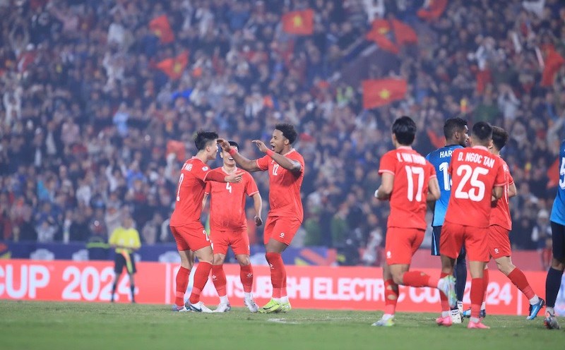 Vietnam entered the final of the ASEAN Cup 2024 after defeating Singapore. Photo: Minh Dan