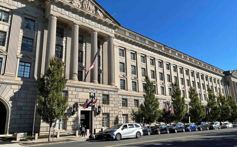US Department of Commerce headquarters in Washington D.C. Photo: Ngoc Van