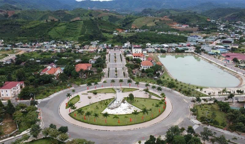 Dam Rong district is changing every day but still preserves its national cultural identity. Photo: Bao Trung