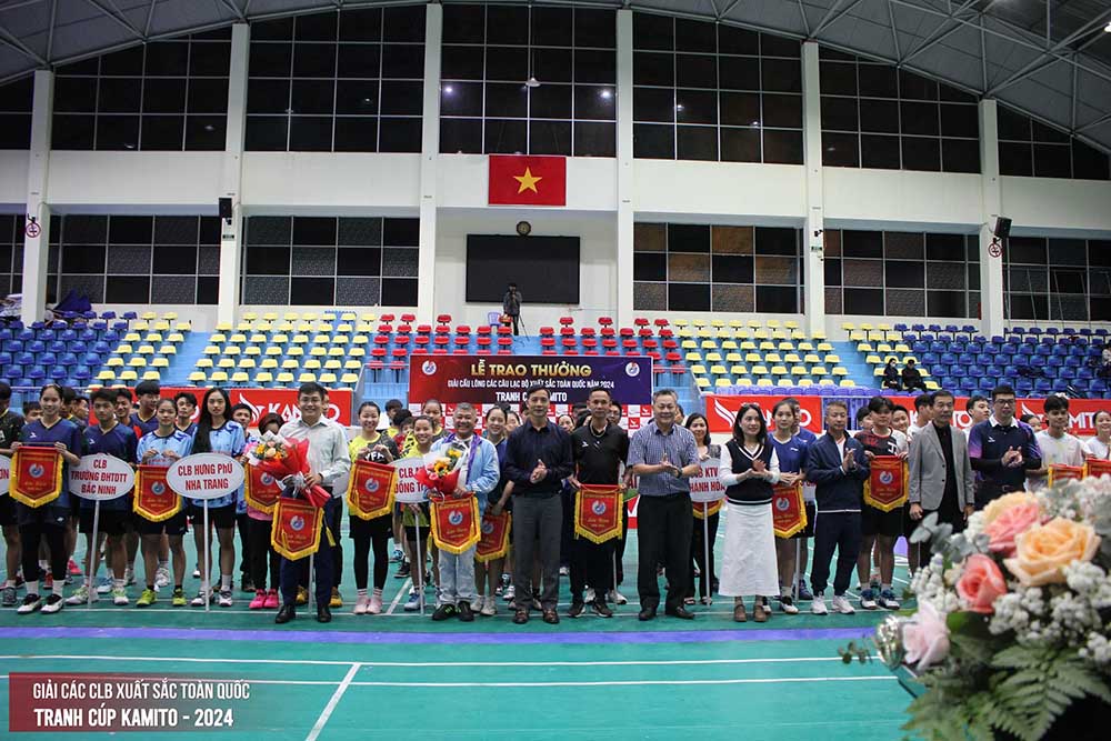 The 2024 National Badminton Club Championship - Kamito Cup opens in Lam Dong province. Photo: Chi Chi