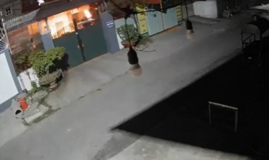 Vụ cháy xảy ra lúc nửa đêm khiến 1 thanh niên ở Hải Phòng tử vong. Ảnh: Người dân cung cấp