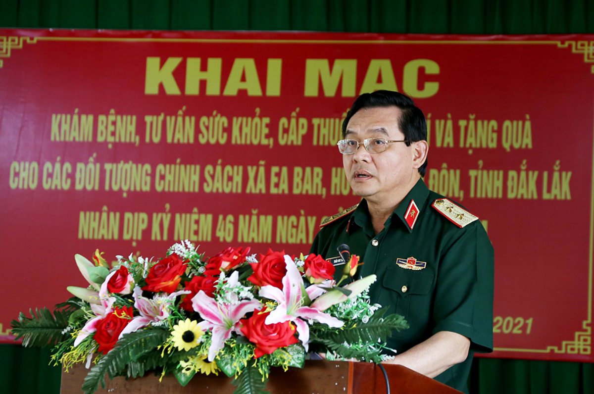 Lieutenant General Tran Duy Hung - Party Secretary, Political Commissar of the General Department of Engineering - when he was still working. Photo: daklak.gov.vn