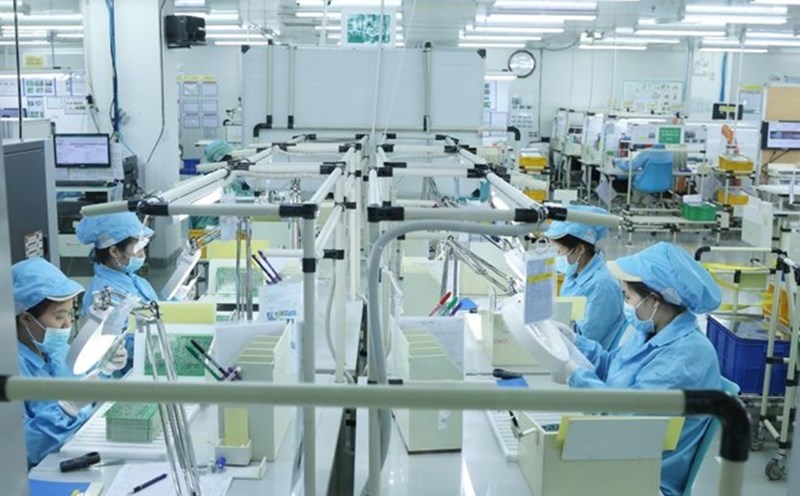 Vietnam aims to develop the semiconductor industry by 2050 in a three-phase roadmap. Illustration: Hai Nguyen