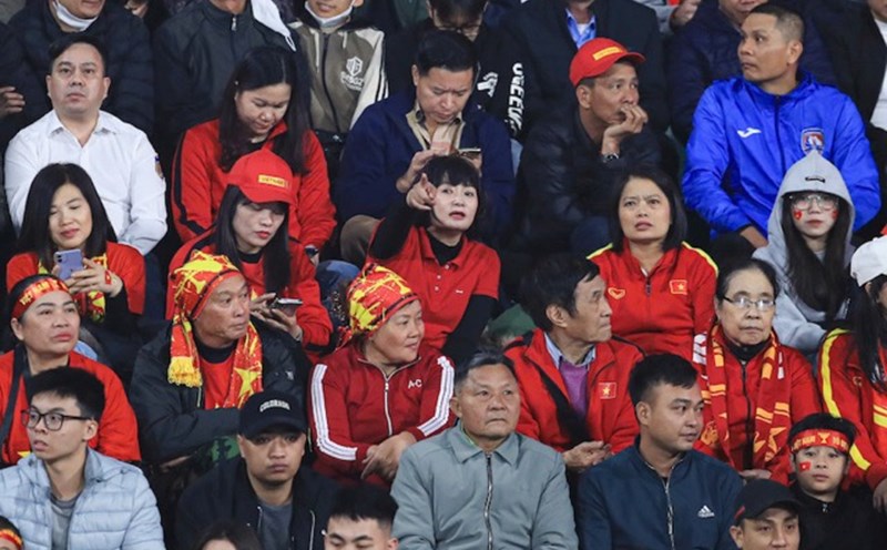 The Vietnamese team will play the first leg of the 2024 ASEAN Cup final at Viet Tri Stadium (Phu Tho). Photo: Minh Dan