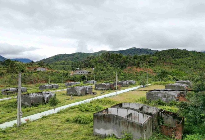 Dak Doat resettlement area has been abandoned for more than 10 years. Photo: Phan Tuan