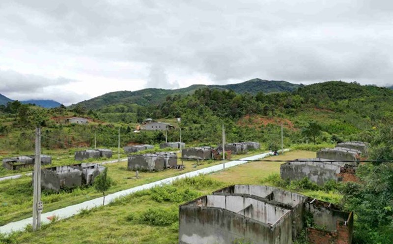 Dak Doat resettlement area has been abandoned for more than 10 years. Photo: Phan Tuan