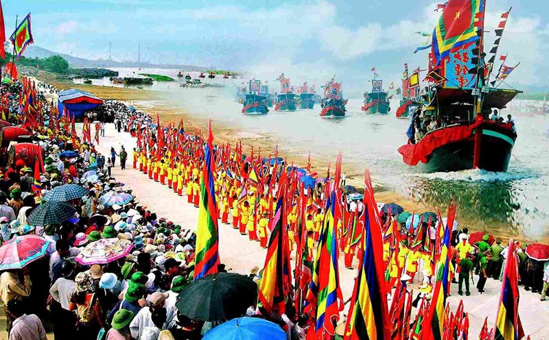The 2025 Con Son - Kiep Bac Spring Festival is held in conjunction with the 60th anniversary of Uncle Ho's visit to Con Son. Photo: Hai Duong Provincial Portal