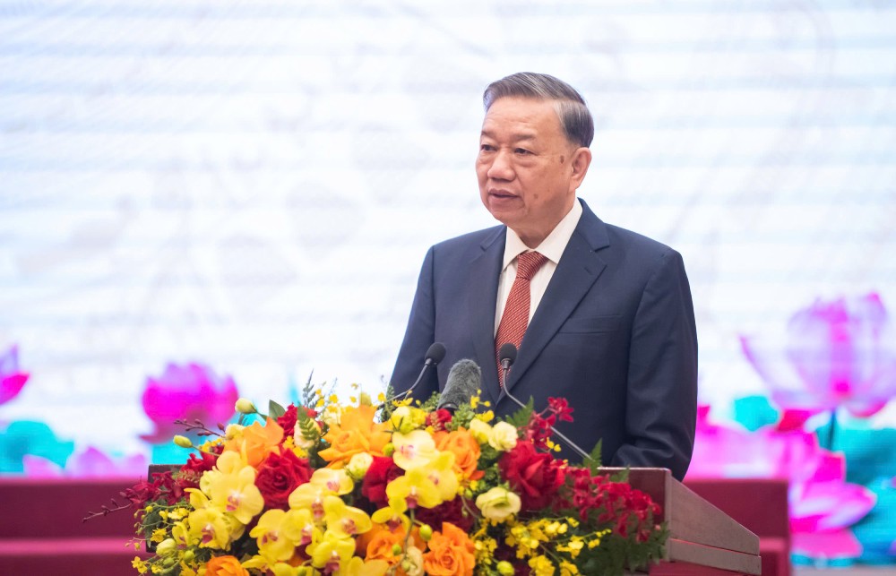General Secretary To Lam emphasized the need for intellectuals and scientists to bring Vietnam into the leading group of ASEAN in artificial intelligence. Photo: Ai Van