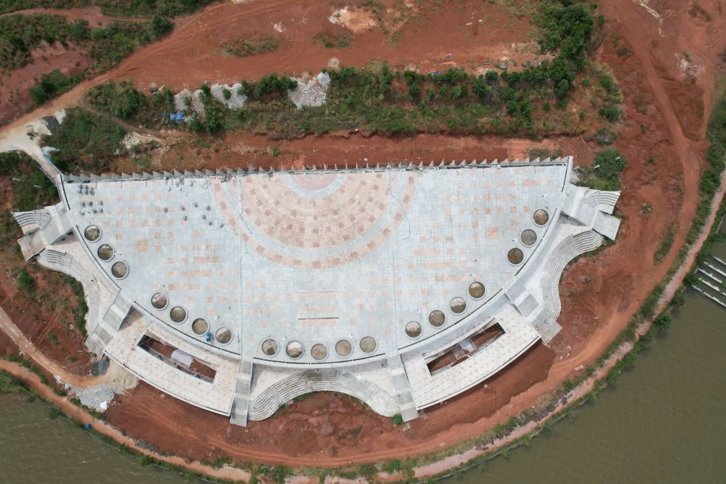 Chairman of Dak Nong province directs to accelerate disbursement of public investment capital. Photo: Cong Bac